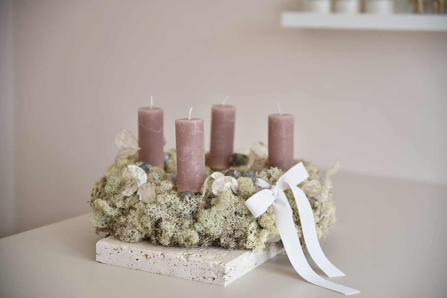 Advent wreath - amora