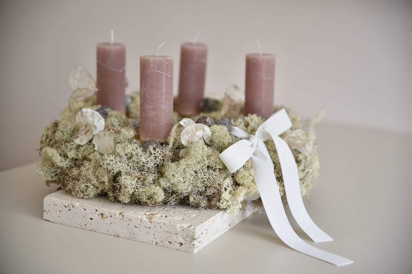 Advent wreath - amora